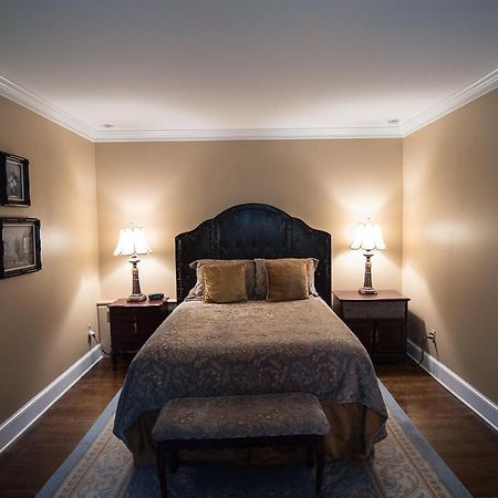 Stafford House Bed & Breakfast フェアファックス エクステリア 写真