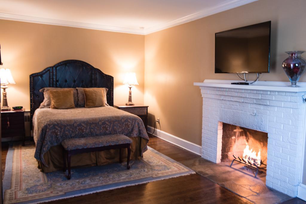 Stafford House Bed & Breakfast フェアファックス エクステリア 写真