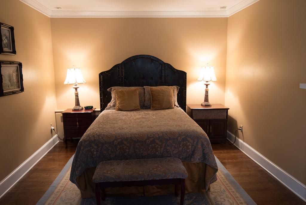 Stafford House Bed & Breakfast フェアファックス エクステリア 写真